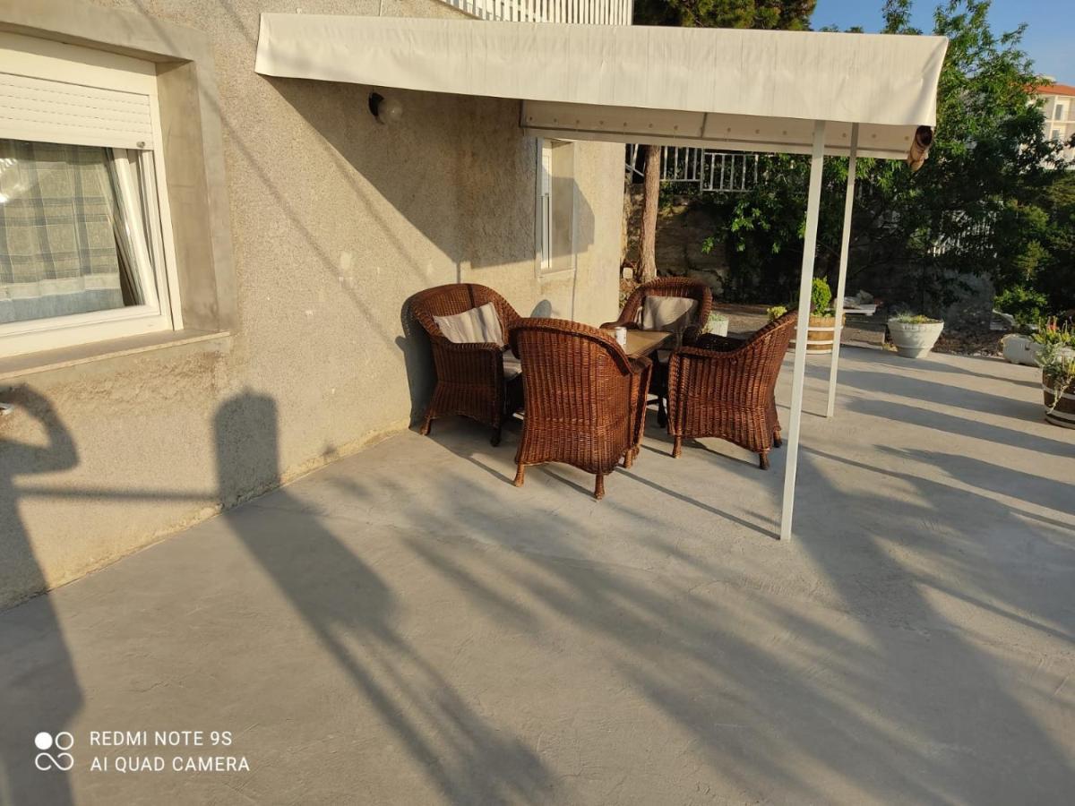 Apartmani Iva Свети Юрай Екстериор снимка